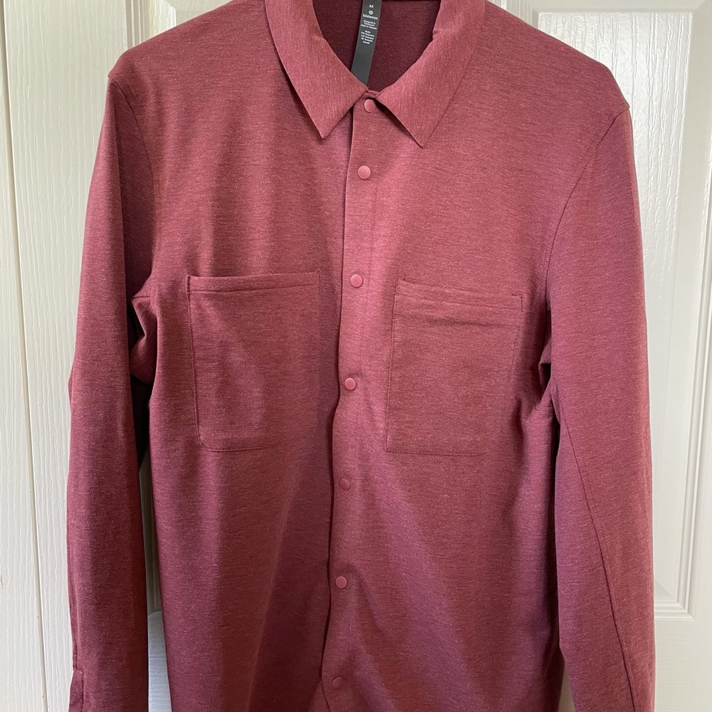 Lululemon Mens maroon collared shirt